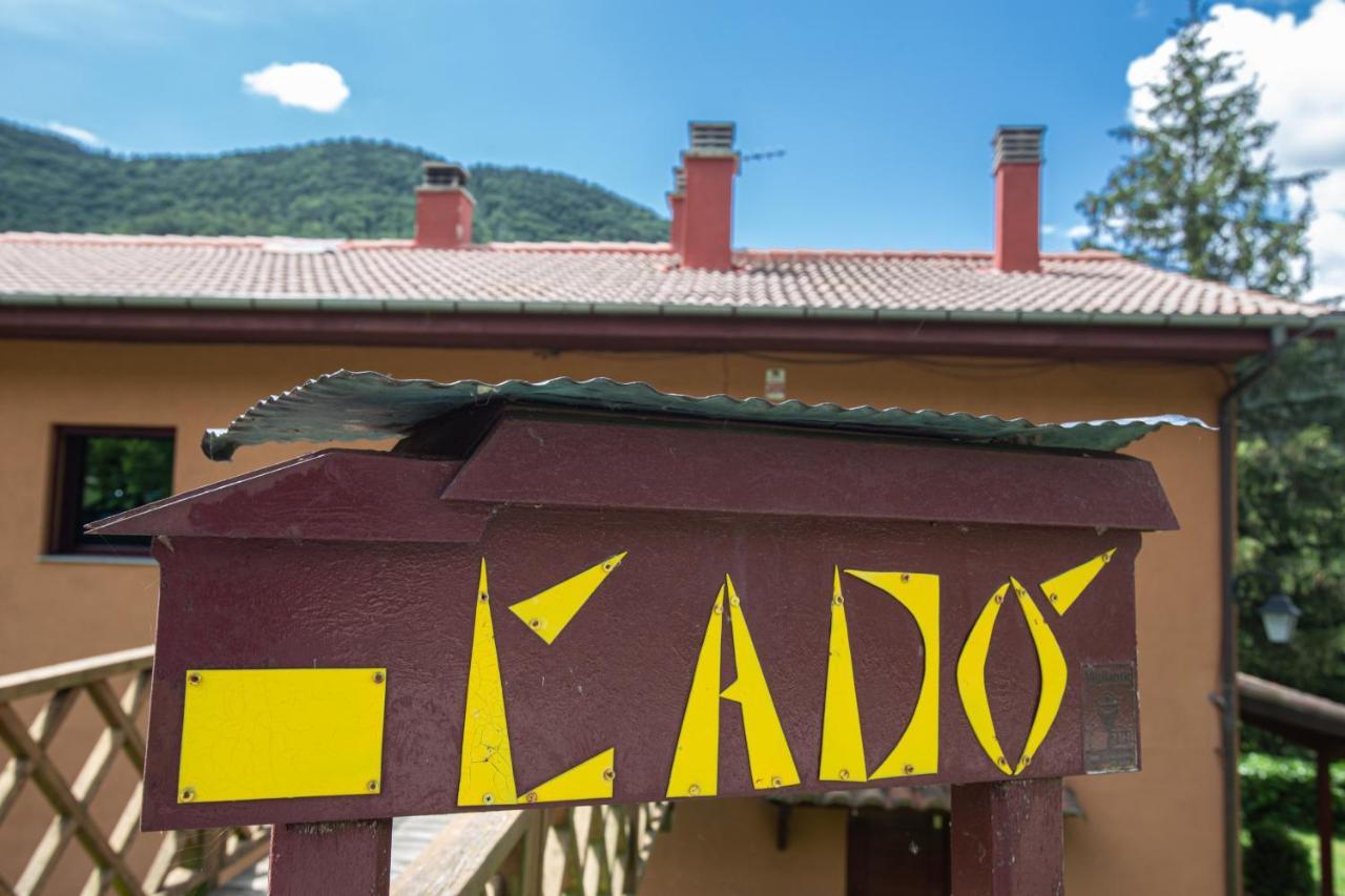 L'Ado Villa Ripoll Bagian luar foto